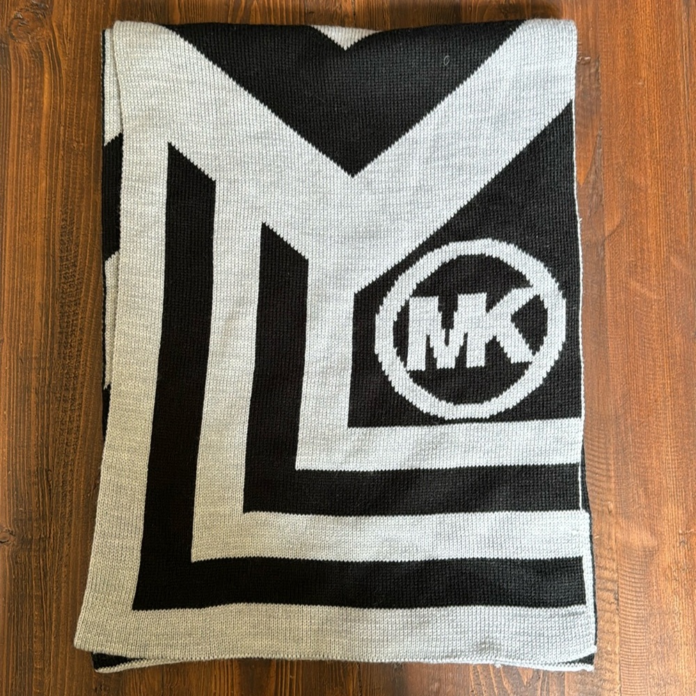 Michael Kors Scarf